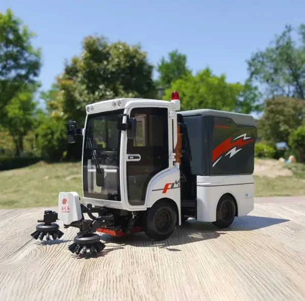 Diecast FLMSD18 Road Sweeper Model Collection - Image 11