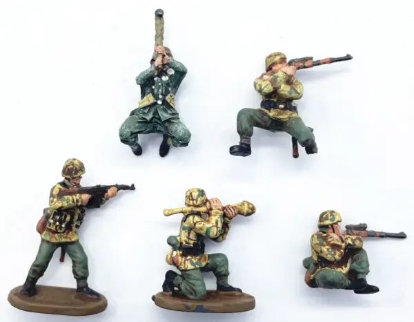 1/72 German Commando Team Miniature Set - Image 2