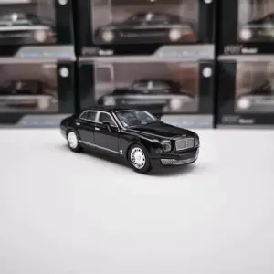 2013 Bentley Mulsanne 1:64 Diecast Model 15 Sd718cf6958ce43458e1e95041510dbc8U