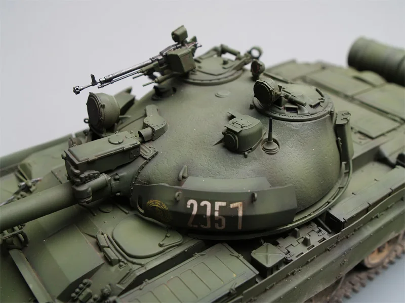 Russian T-62 BDD Tank Model Kit 1:35 Scale 18 Russian T-62 BDD Tank Model Kit 1:35 Scale - Image 18
