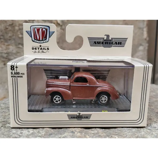 M2 1:64 Willis Beetle Van Diecast Model - Image 15
