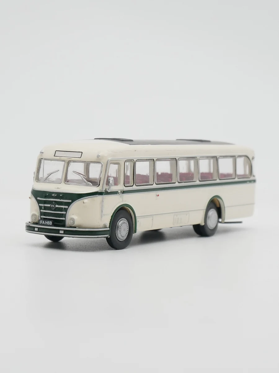 Diecast IXO IFA H6 B 1:72 Scale Model Bus 6 Diecast IXO IFA H6 B 1:72 Scale Model Bus - Image 6