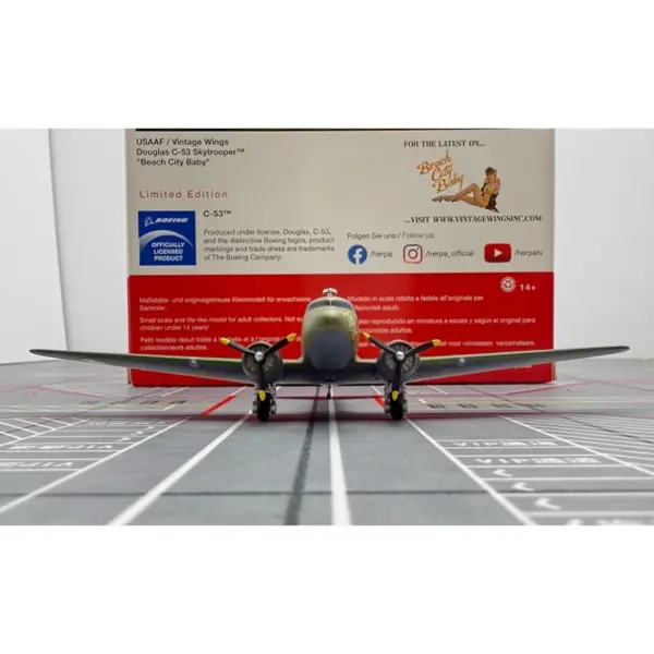 Herpa 1/200 Scale US Air Force C-53 Model - Image 4