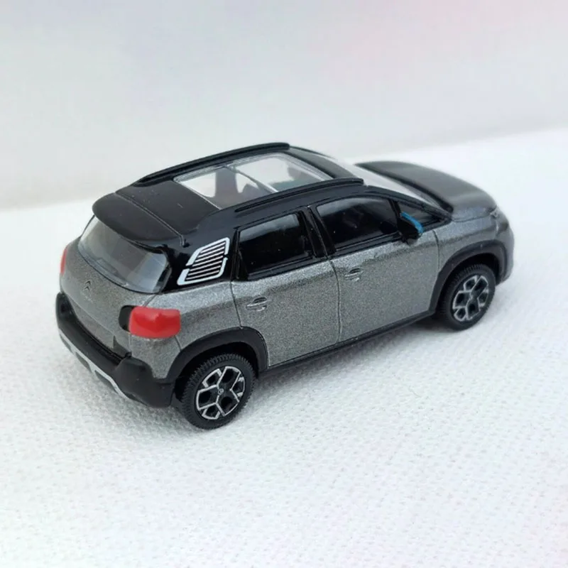 Citroen C3 2021 SUV Diecast Model 1:64 Scale 4 Citroen C3 2021 SUV Diecast Model 1:64 Scale - Image 4