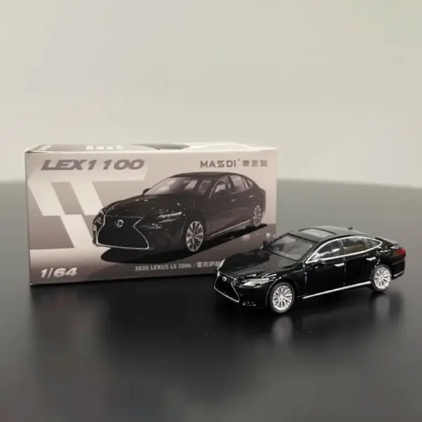 1/64 Alloy LEX1100 LS500H Vehicle Model Collector - Image 3