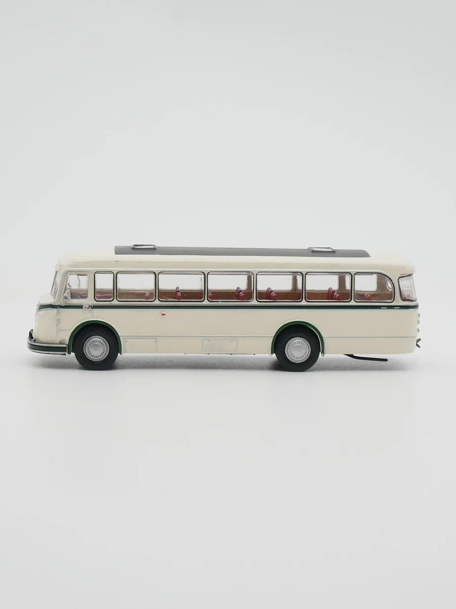 Diecast IXO IFA H6 B 1:72 Scale Model Bus 2 Diecast IXO IFA H6 B 1:72 Scale Model Bus - Image 2