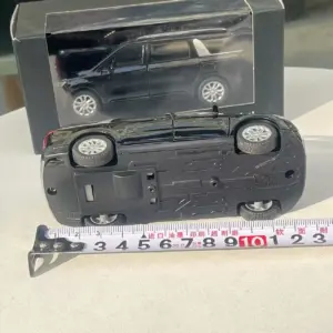 KIA Carnival Alloy Die-Cast Model 1:38 11 Se3ffd76048be42aa9ac45ce867d5bf810