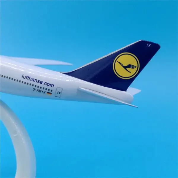 Lufthansa B747 Diecast Metal Airplane Model - Image 3