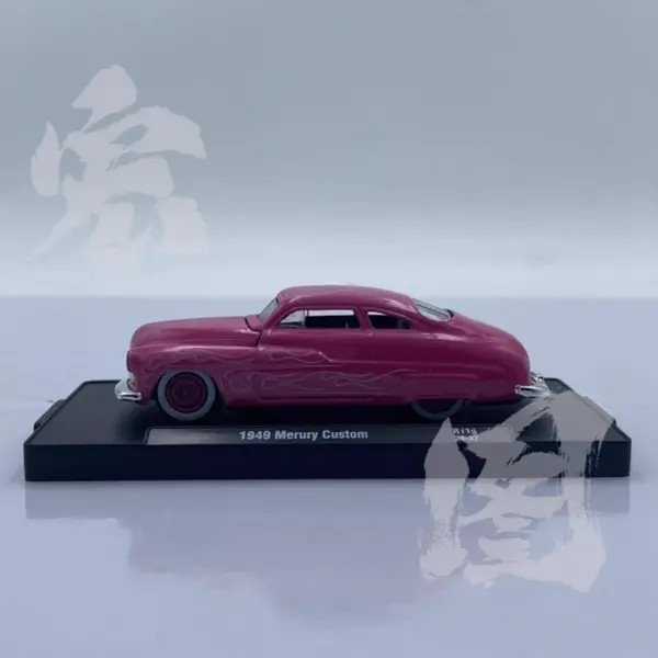 1949 Mercury Custom 1:64 Alloy Model Car - Image 3