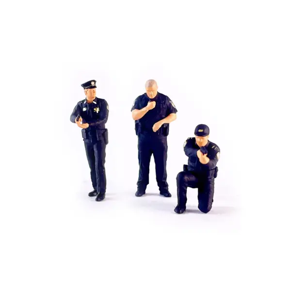 1:64 Scale Mini Figures Set of Three Dolls - Image 6
