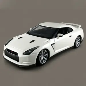 Bburago 1:18 Ferrari FXX K Diecast Model 31 Se7aca9b64b0847c980c76d30d80e7aacP