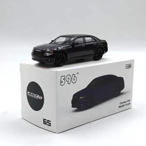 1/64 Scale Chrysler 300C Diecast Car Model - Image 7