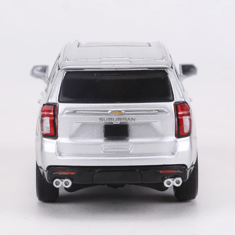 MASDI 1:64 Suburban SUV Diecast Model Car 6 MASDI 1:64 Suburban SUV Diecast Model Car - Image 6