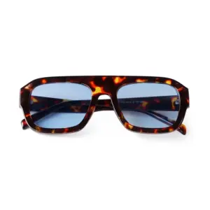 Se9d193cd11734a729db75d95654d9d87k