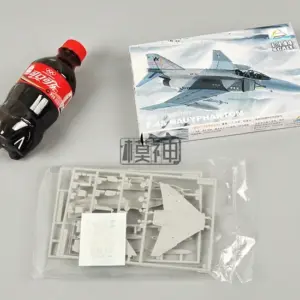 1/144 USA F-4S Phantom Aircraft Model 5 Sea271f15e7474255840fb076ec1de16aX