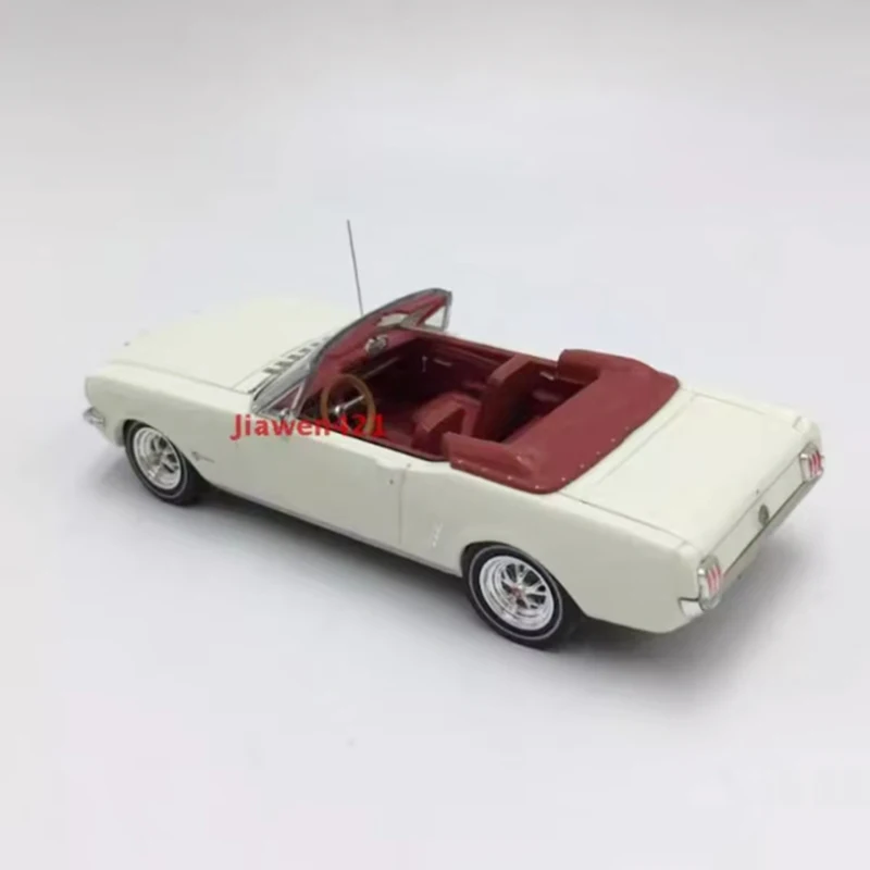 1:43 Scale Ford MUET ANG Diecast Model Car 3 1:43 Scale Ford MUET ANG Diecast Model Car - Image 3