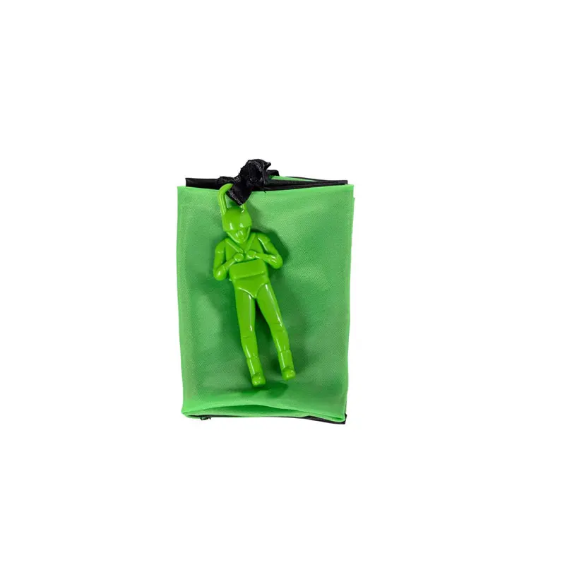 Outdoor Flying Parachute Toys for All Ages 8 Outdoor Flying Parachute Toys for All Ages - Image 8