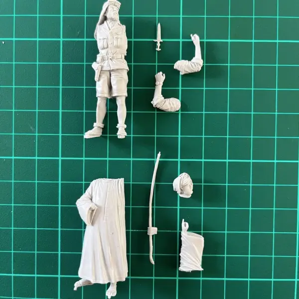 1/35 Scale Resin Military Figure Kit Unassembled and Unpainted - Image 2