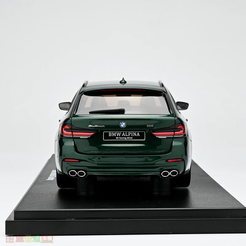 1:18 Scale BMW GT475 ALPINA B5 Touring Model 5 1:18 Scale BMW GT475 ALPINA B5 Touring Model - Image 5