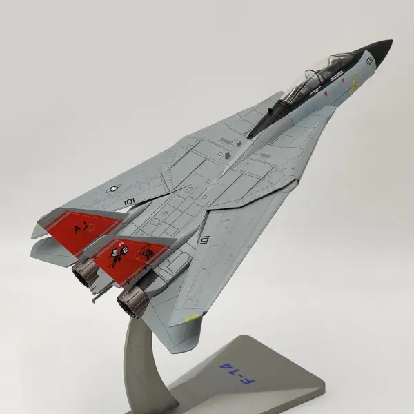 Diecast F-14 Tomcat Model 1:72 Scale - Image 3