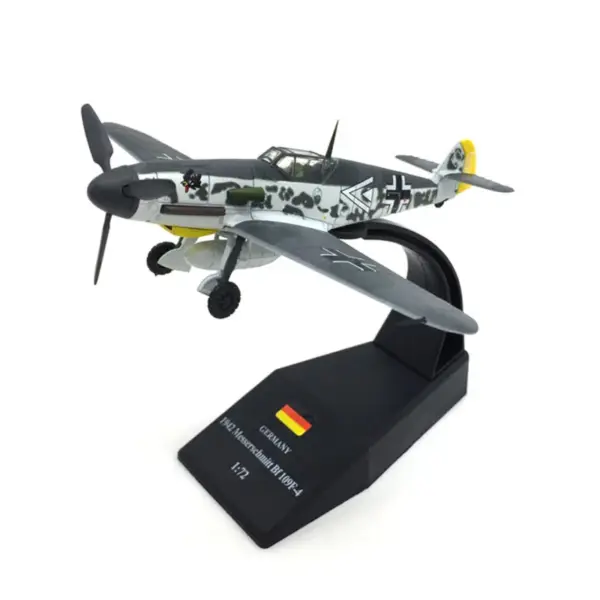 1/72 Scale BF109 Diecast Military Aircraft Model - Image 8
