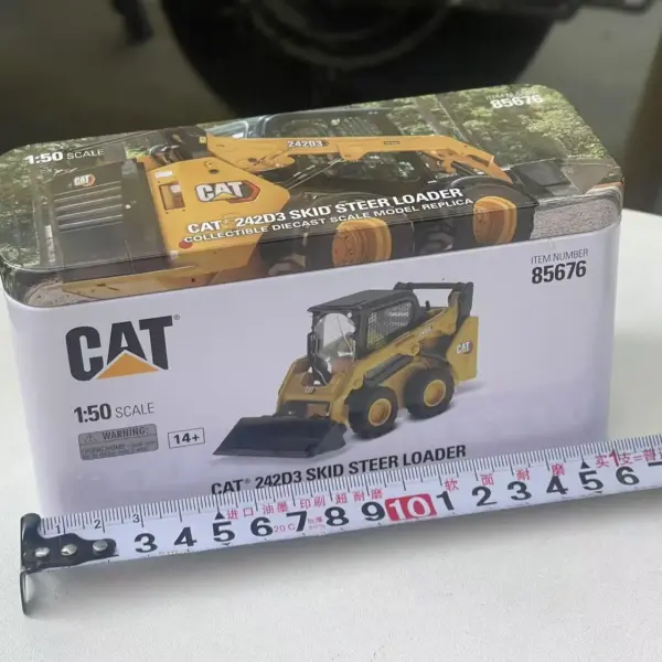 1:50 CAT 242D3 Diecast Wheel Loader Model - Image 6
