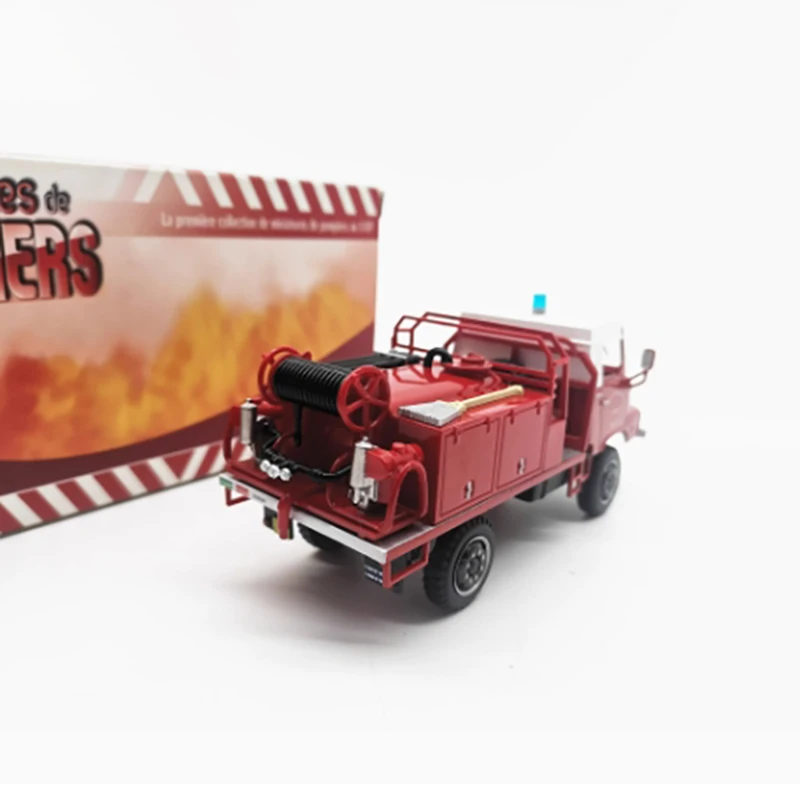 1/43 Scale Fire Fighting Truck Model Display 4 1/43 Scale Fire Fighting Truck Model Display - Image 4