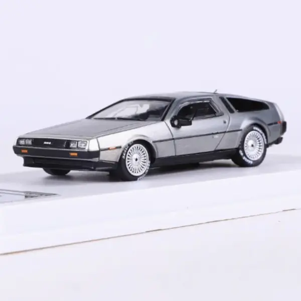 1:64 Scale DeLorean DMC-12 Alloy Model - Image 8