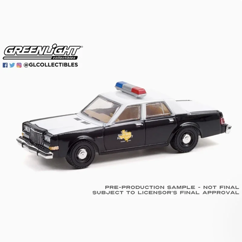 1:64 Scale 1981 Dodge Diplomat Diecast Model 3 1:64 Scale 1981 Dodge Diplomat Diecast Model - Image 3