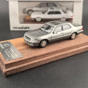 Lexus LS400 XF10 1:64 Alloy Diecast Model 17 Sf10b4778840d42fea9f94508c131bb32M