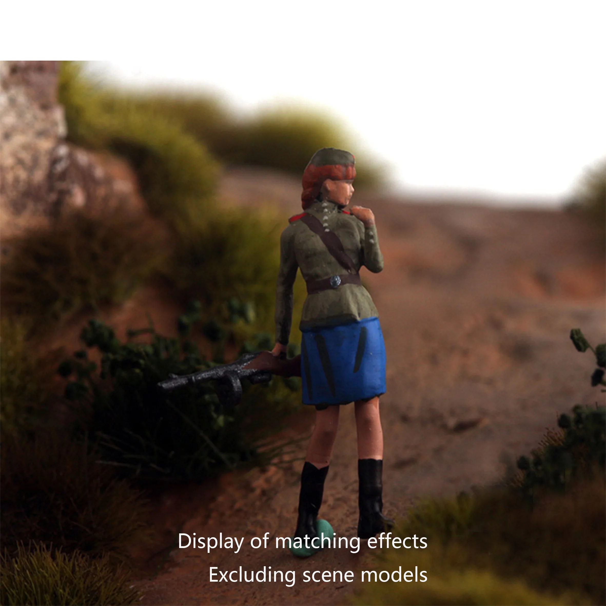 1/72 Soviet Female Soldier Resin Model 4 1/72 Soviet Female Soldier Resin Model - Image 4