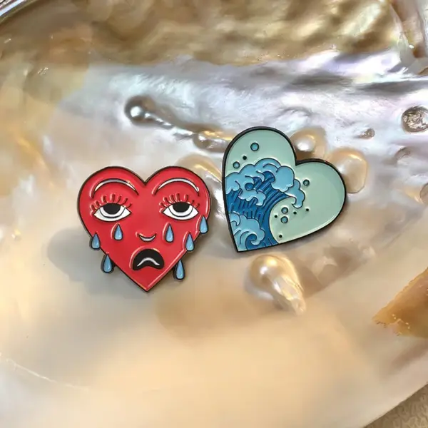 Heart Shape Ocean Wave Tears Brooch Piercing - Image 6