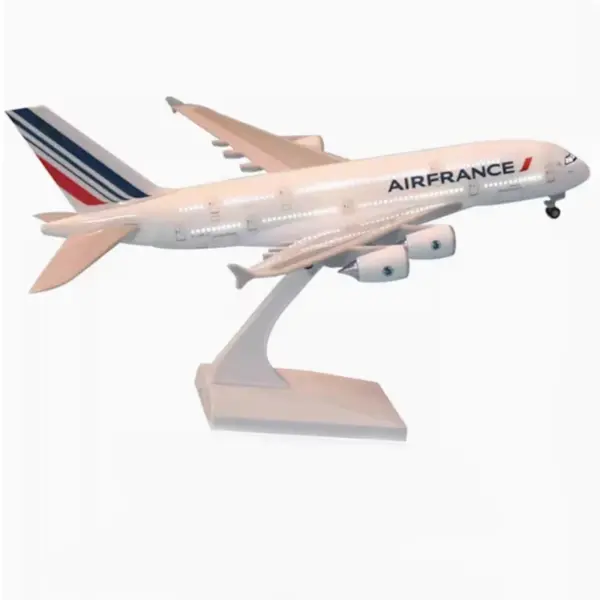 Large 30cm B787 LATAM & A380 Singapore Aircraft Model - Image 5