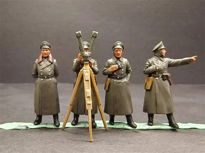 1/72 Resin German Command Soldiers Kit 7 1/72 Resin German Command Soldiers Kit - Image 7