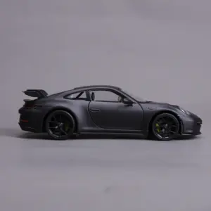 Limited Edition Bburago 1:18 Porsche 911 Gt3 Model 14 Sf56514a42fe44871a6a2ce5f4c6c1bf3D