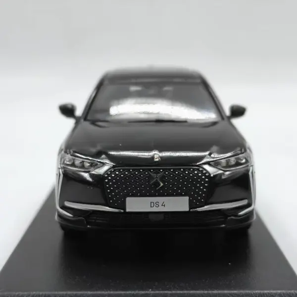 NOREV DS 4 CROSS 1:43 Alloy Car Model - Image 3