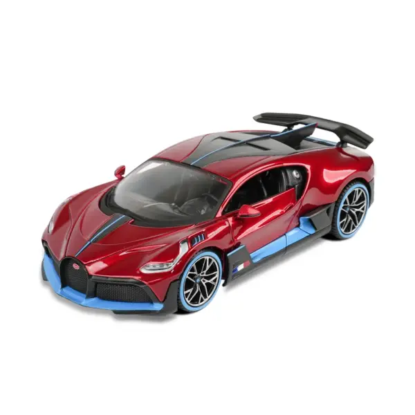 Maisto 1:24 Bugatti Divo Die-Cast Model Set - Image 8