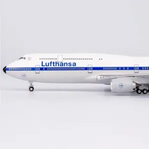 Lufthansa B747-8 Diecast Model 1:400 Scale 7 Sf773d98e9c974d91850e239ef77cb336w