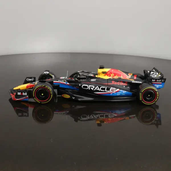 Bburago 1:43 Red Bull RB19 Austin GP Diecast Model - Image 4