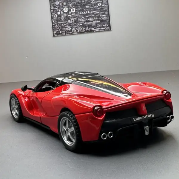 Ferrari P80C 1:32 Scale Diecast Model Car - Image 3