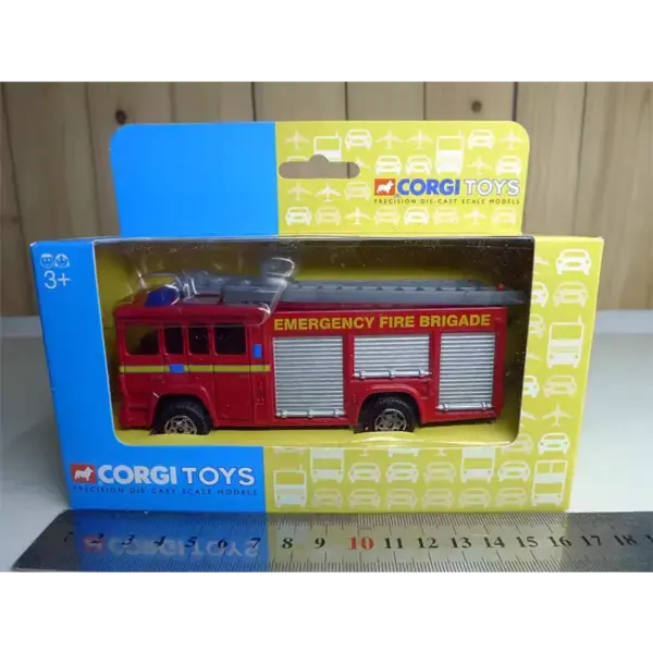 Corgi 1:36 Scale Diecast Fire Engine Model - Image 6