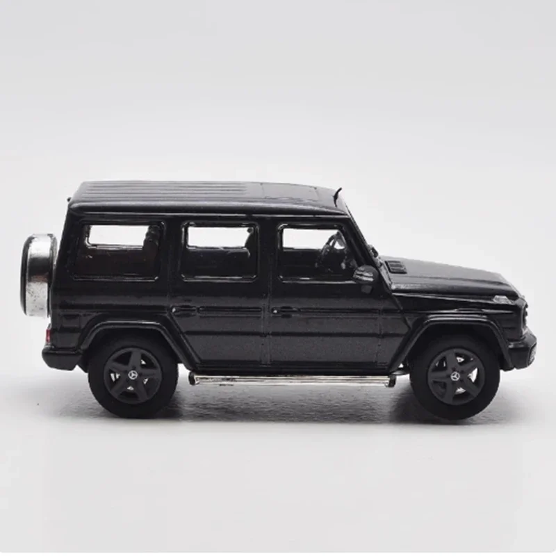 Norev 1:43 G500 G63 Diecast Model Car 3 Norev 1:43 G500 G63 Diecast Model Car - Image 3