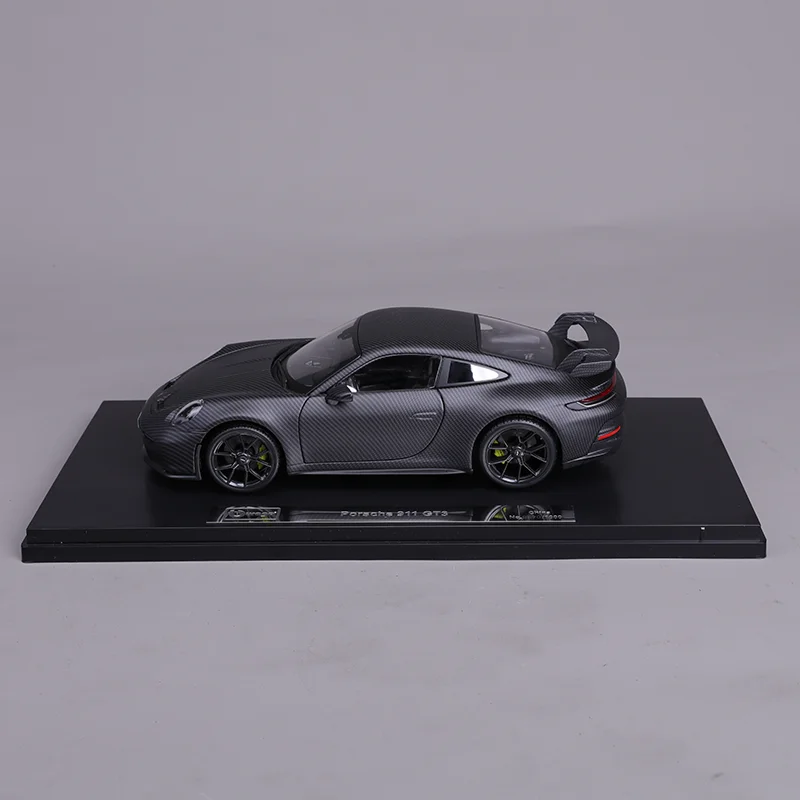 Limited Edition Bburago 1:18 Porsche 911 Gt3 Model 6 Limited Edition Bburago 1:18 Porsche 911 Gt3 Model - Image 6