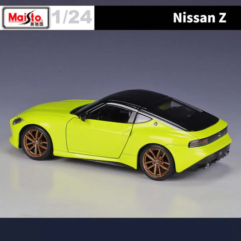 1:24 Alloy Nissan Z Sports Car Model 4 1:24 Alloy Nissan Z Sports Car Model - Image 4