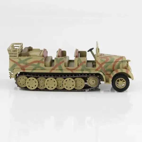 Diecast 1:72 Sd. Kfz. 7 Armor Halftrack Model - Image 4