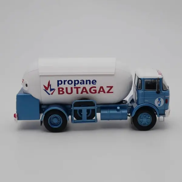 Berliet GCK 1:43 Scale Alloy Model Car - Image 4