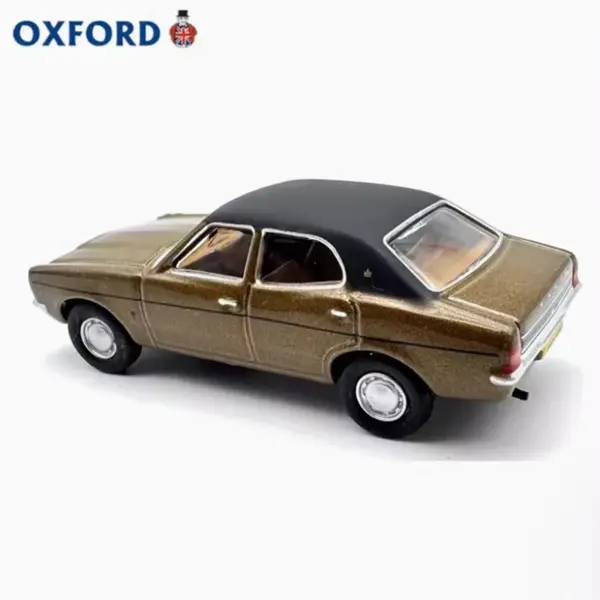 1:76 Scale Cortina Mk3 Alloy Car Model - Image 3