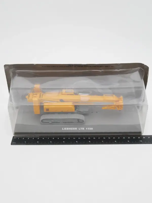 Diecast 1:72 Liebherr LTR 1100 Crane Model - Image 6