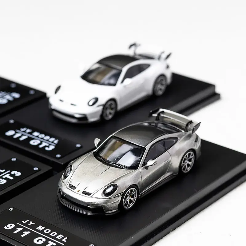 JY 1:64 911 GT3 Alloy Diecast Model Collectible 5 JY 1:64 911 GT3 Alloy Diecast Model Collectible - Image 5