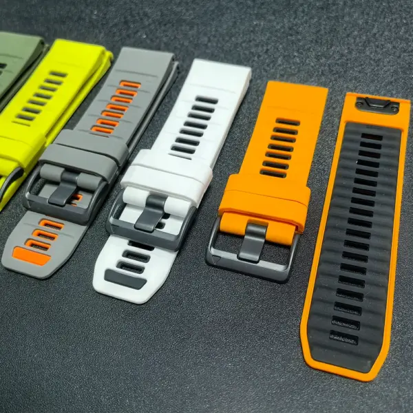 Two-Tone Silicone Strap for Garmin Fenix 8/7/Descent - Image 3